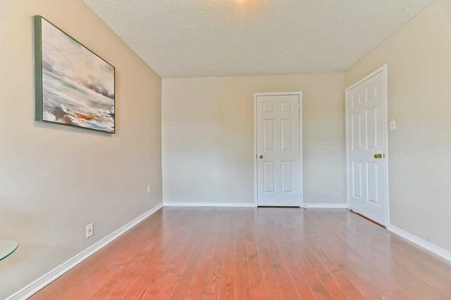 14 Torada Crt, House detached with 3 bedrooms, 3 bathrooms and 4 parking in Brampton ON | Image 17
