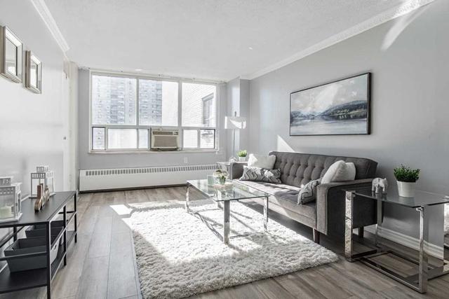 616 - 370 Dixon Rd, Condo with 2 bedrooms, 1 bathrooms and 1 parking in Toronto ON | Image 5