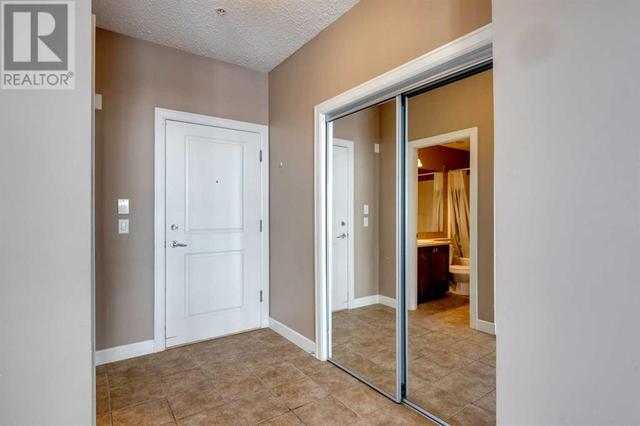 106, - 88 Arbour Lake Road Nw, Condo with 2 bedrooms, 2 bathrooms and 1 parking in Calgary AB | Image 2