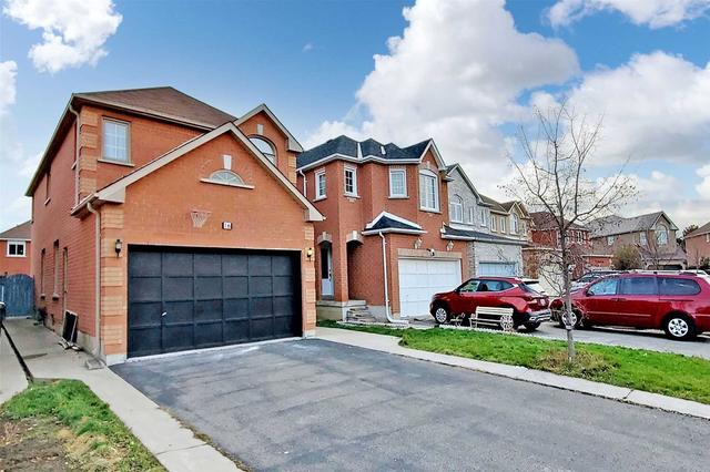 16 Arthurs Cres, House detached with 4 bedrooms, 4 bathrooms and 6 parking in Brampton ON | Image 4