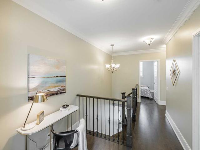 th4 - 15 Viking Lane, Townhouse with 3 bedrooms, 3 bathrooms and 2 parking in Toronto ON | Image 14