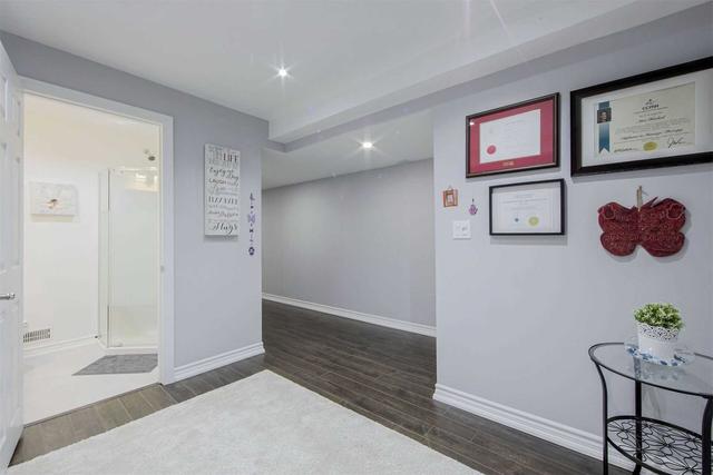 79 Sequin Dr, House attached with 3 bedrooms, 4 bathrooms and 3 parking in Richmond Hill ON | Image 30