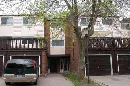 20 - 4140 Lawrence Ave E, Townhouse with 3 bedrooms, 2 bathrooms and 2 parking in Toronto ON | Image 1