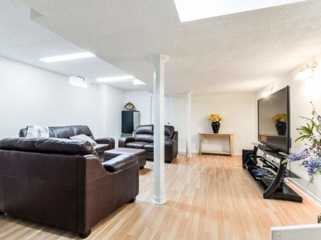 185 Fernforest Dr, House semidetached with 3 bedrooms, 3 bathrooms and 2 parking in Brampton ON | Image 20