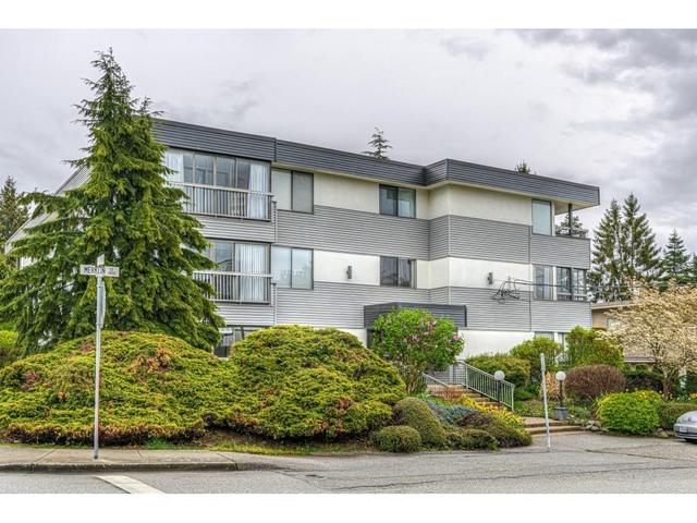 205 - 1390 Merklin Street, Condo with 2 bedrooms, 1 bathrooms and 1 parking in White Rock BC | Card Image