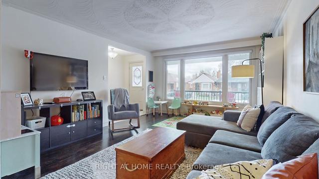 94 Belgravia Ave, House detached with 3 bedrooms, 2 bathrooms and 2 parking in Toronto ON | Image 40