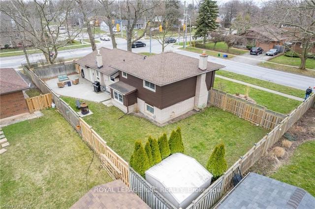 6921 Freeman St, House detached with 3 bedrooms, 2 bathrooms and 3 parking in Niagara Falls ON | Image 33