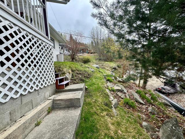 2124 Stanley Street, House detached with 3 bedrooms, 1 bathrooms and 3 parking in Nelson BC | Image 42