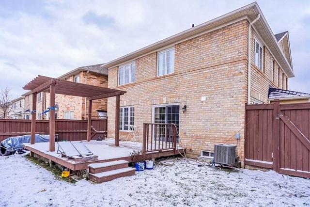 2 Chudleigh Ave, House detached with 4 bedrooms, 4 bathrooms and 6 parking in Brampton ON | Image 18