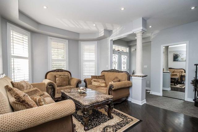 5 Bon Echo Tr, House detached with 5 bedrooms, 4 bathrooms and 5 parking in Brampton ON | Image 31
