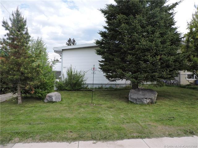 5411 54 Street, House detached with 4 bedrooms, 2 bathrooms and 4 parking in Rocky Mountain House AB | Image 3