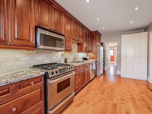 80 Aldwych Ave, House detached with 3 bedrooms, 3 bathrooms and 2 parking in Toronto ON | Image 8