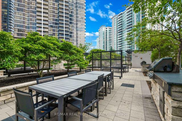 1925 - 5 Sheppard Ave E, Condo with 2 bedrooms, 2 bathrooms and 1 parking in Toronto ON | Image 29