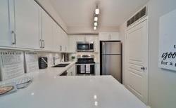 213 - 1829 Queen St E, Condo with 2 bedrooms, 2 bathrooms and 2 parking in Toronto ON | Image 2