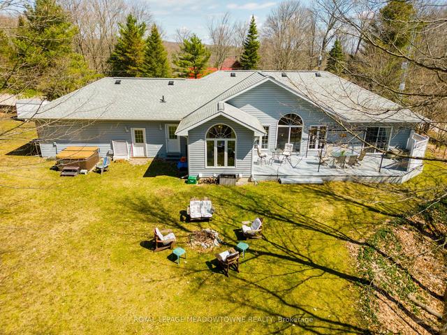 4 Beechwood Cres, House detached with 3 bedrooms, 3 bathrooms and 8 parking in Oro Medonte ON | Image 30