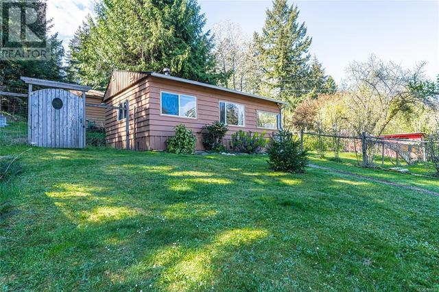 165 Booth Rd, House detached with 3 bedrooms, 2 bathrooms and 4 parking in Saltspring Island BC | Image 9