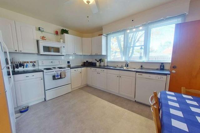 1355 Holloway Dr, House detached with 3 bedrooms, 2 bathrooms and 3 parking in Peterborough ON | Image 6