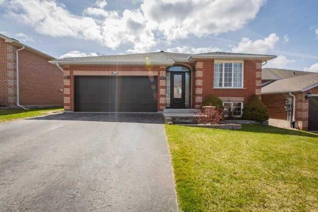 174 Wildwood Trail Tr, House detached with 3 bedrooms, 3 bathrooms and 4 parking in Barrie ON | Image 1