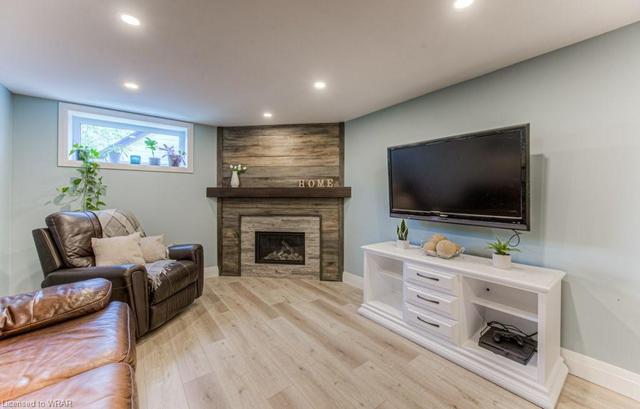 Rec Room with Gas Fireplace | Image 11