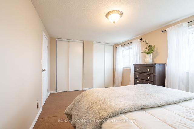 103 - 1115 Paramount Dr, Townhouse with 3 bedrooms, 2 bathrooms and 2 parking in Hamilton ON | Image 27