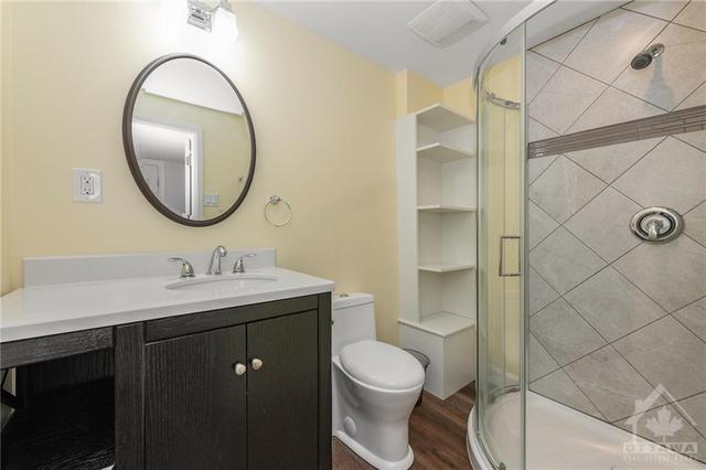 6400 Mary Jane Crescent, Townhouse with 2 bedrooms, 3 bathrooms and 2 parking in Ottawa ON | Image 26