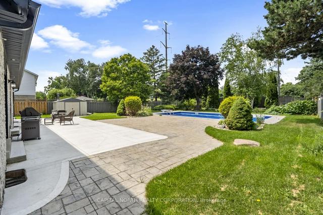 975 Caldwell Ave, House detached with 4 bedrooms, 6 bathrooms and 6 parking in Mississauga ON | Image 26