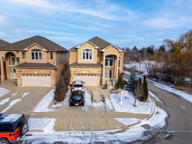 85 Onyx Crt, House detached with 4 bedrooms, 5 bathrooms and 4 parking in Hamilton ON | Image 12