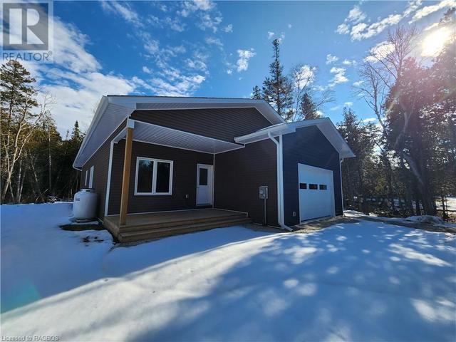 126 Fowlie Road, House detached with 3 bedrooms, 2 bathrooms and 8 parking in Northern Bruce Peninsula ON | Image 6