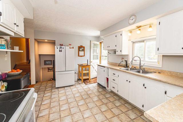 5237 Loop Rd, House detached with 3 bedrooms, 1 bathrooms and 8 parking in Highlands East ON | Image 5