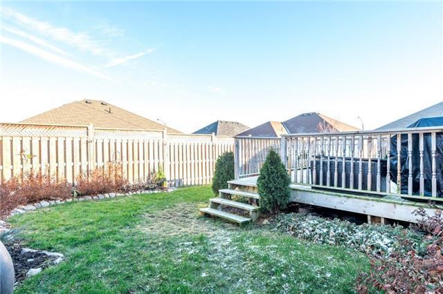 55 Matchett Cres, House detached with 2 bedrooms, 3 bathrooms and 4 parking in Kawartha Lakes ON | Image 17