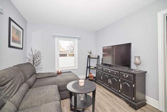 4764 St. Clair Ave, House detached with 4 bedrooms, 2 bathrooms and 6 parking in Niagara Falls ON | Image 10