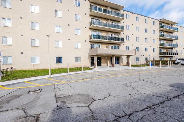 216 - 936 Glen St, Condo with 2 bedrooms, 1 bathrooms and 1 parking in Oshawa ON | Image 11