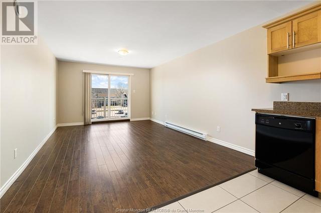 304 - 33 Sifroi, Condo with 1 bedrooms, 1 bathrooms and null parking in Dieppe NB | Image 5