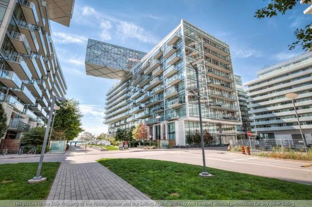 617 - 29 Queens Quay St E, Condo with 2 bedrooms, 2 bathrooms and 1 parking in Toronto ON | Image 17