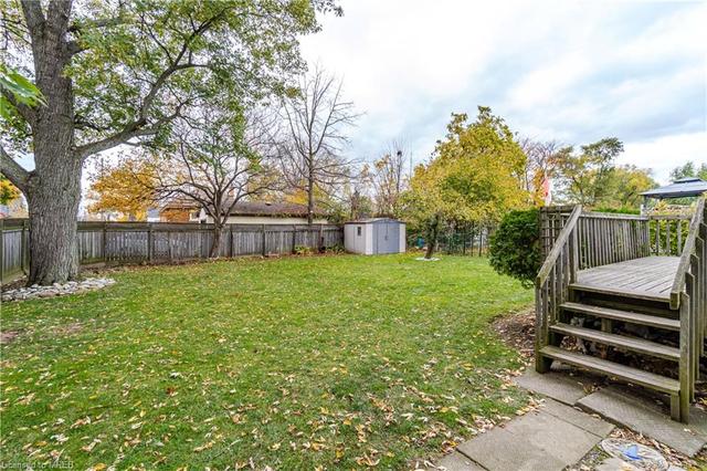 274 West 2nd Street, House detached with 3 bedrooms, 1 bathrooms and 3 parking in Hamilton ON | Image 24