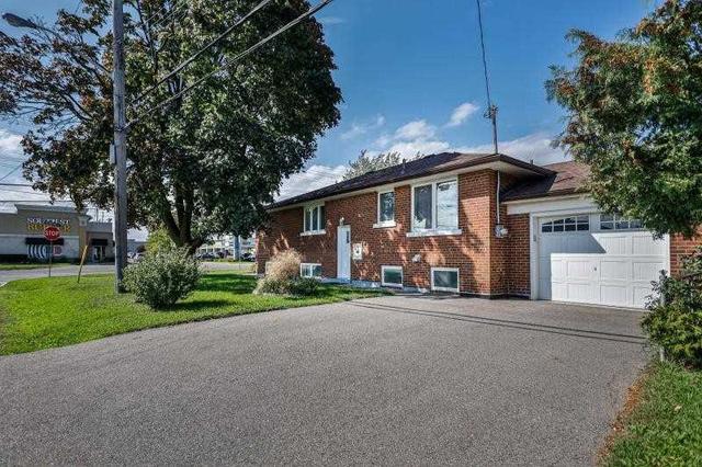 1013 Islington Ave, House detached with 3 bedrooms, 2 bathrooms and 5 parking in Toronto ON | Image 12