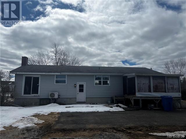 4234 Robinson Rue, House detached with 5 bedrooms, 3 bathrooms and null parking in Tracadie NB | Image 5