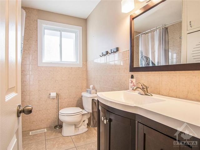 7220 Mitch Owens Road, House detached with 3 bedrooms, 1 bathrooms and 6 parking in Ottawa ON | Image 17