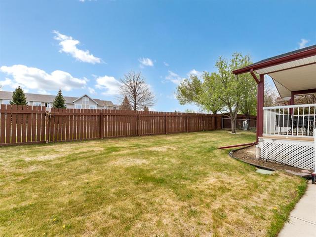 52 Storrs Crescent Se, House detached with 4 bedrooms, 3 bathrooms and 2 parking in Medicine Hat AB | Image 46