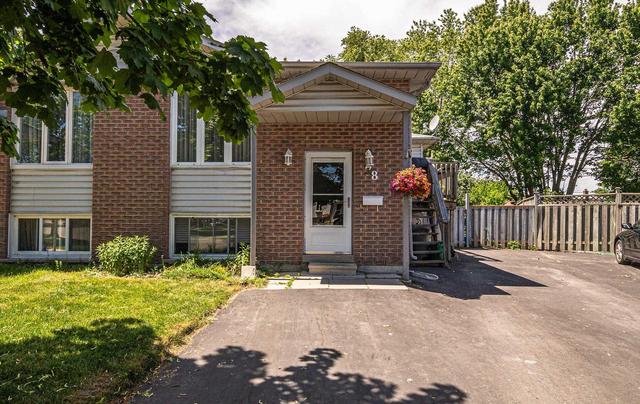 78 John Scott Crt, House semidetached with 3 bedrooms, 3 bathrooms and 4 parking in Clarington ON | Image 2