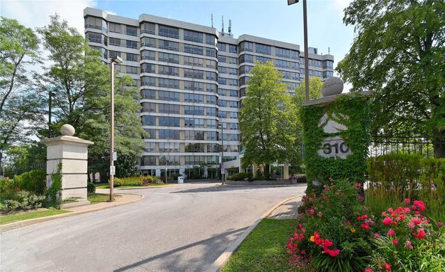 1004 - 310 Mill St S, Condo with 2 bedrooms, 2 bathrooms and 2 parking in Brampton ON | Image 10