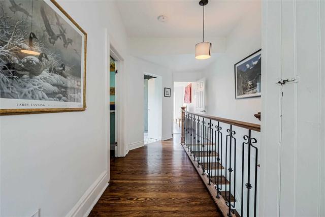 601 Dufferin St, House attached with 3 bedrooms, 2 bathrooms and 1 parking in Toronto ON | Image 13