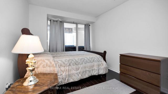 803 - 26 Hanover Rd, Condo with 2 bedrooms, 2 bathrooms and 2 parking in Brampton ON | Image 24