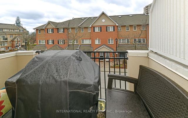 206 - 1400 The Esplanade Rd N, Townhouse with 3 bedrooms, 3 bathrooms and 1 parking in Pickering ON | Image 6