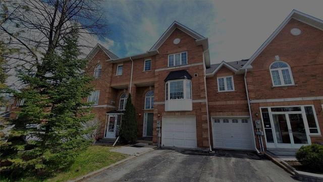 102 Royal Chapin Cres, House attached with 3 bedrooms, 3 bathrooms and 3 parking in Richmond Hill ON | Image 12