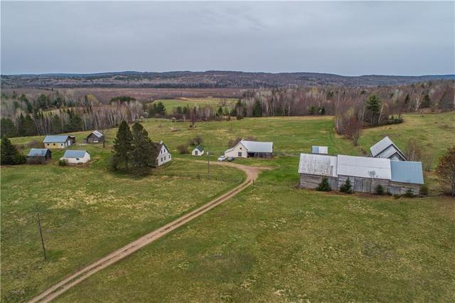 725 Peplinski Homestead Road, House detached with 5 bedrooms, 2 bathrooms and 10 parking in Madawaska Valley ON | Image 1