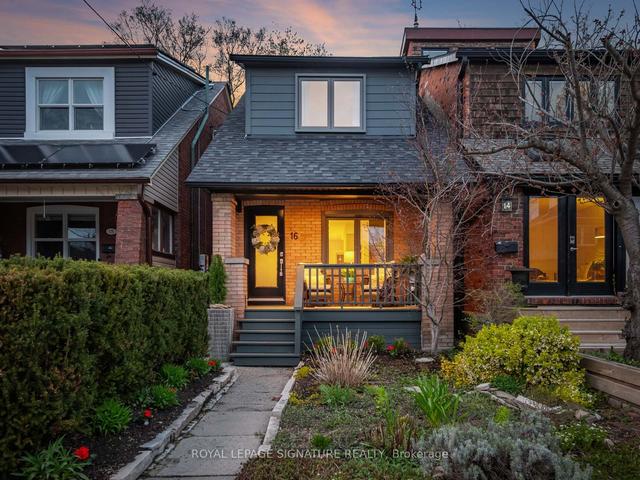 16 Page Ave, House detached with 3 bedrooms, 3 bathrooms and 1 parking in Toronto ON | Image 1