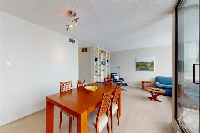 1004 - 44 Emmerson Avenue, Condo with 2 bedrooms, 2 bathrooms and 1 parking in Ottawa ON | Image 9