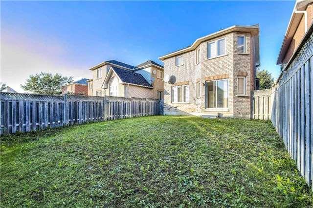 8 Twin Pines Cres, House detached with 3 bedrooms, 4 bathrooms and 3 parking in Brampton ON | Image 20
