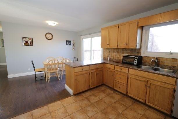 6670 County 21 Rd, House detached with 3 bedrooms, 2 bathrooms and 10 parking in Essa ON | Image 5
